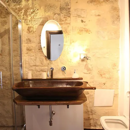 Alojamento de Acomodação e Pequeno-almoço Rifugio Degli Svevi Bari