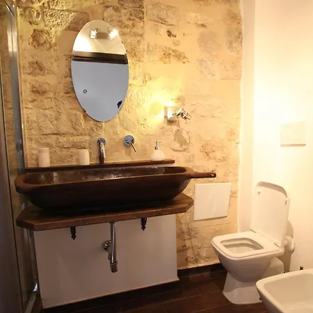 Bed & Breakfast Rifugio Degli Svevi 3*